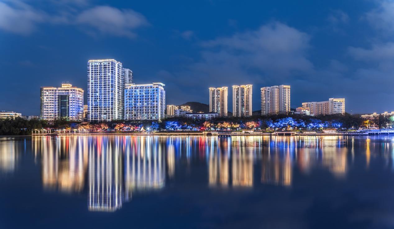 亮化工程的預(yù)算應(yīng)該包含幾部分？-0