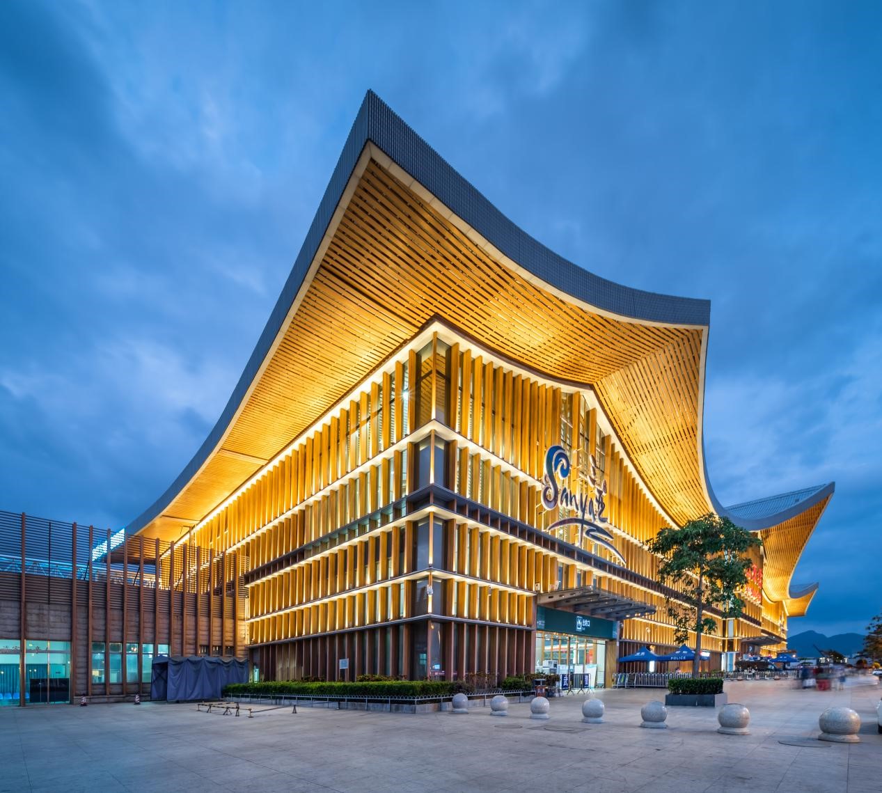 亮化工程的預(yù)算應(yīng)該包含幾部分？-1